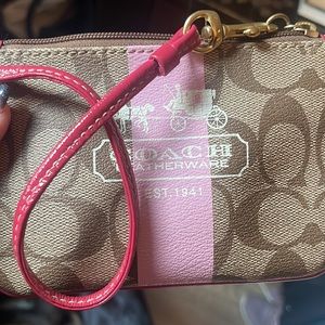 Coach wristlet authentic